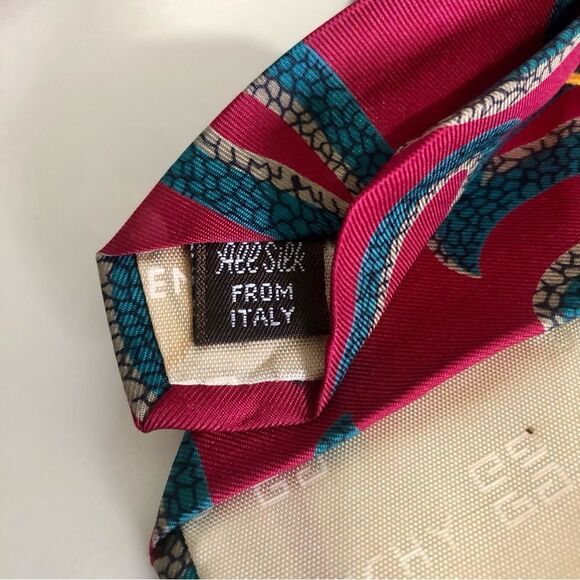 Vintage GIVENCHY Monsieur Silk Burgundy Paisley Necktie - Picture 6 of 7